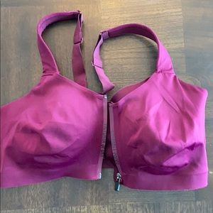 Victoria’s Secret knockout bra 38DDD
